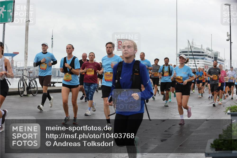 13.09.2026 - Kiel Lauf Andreas Tolksdorf http://msf.ph/oto/10403768 13.09.2026 11:04:05 Kiellinie 2933, 10402, 1072, 3, 1891 meine-sportfotos.de
