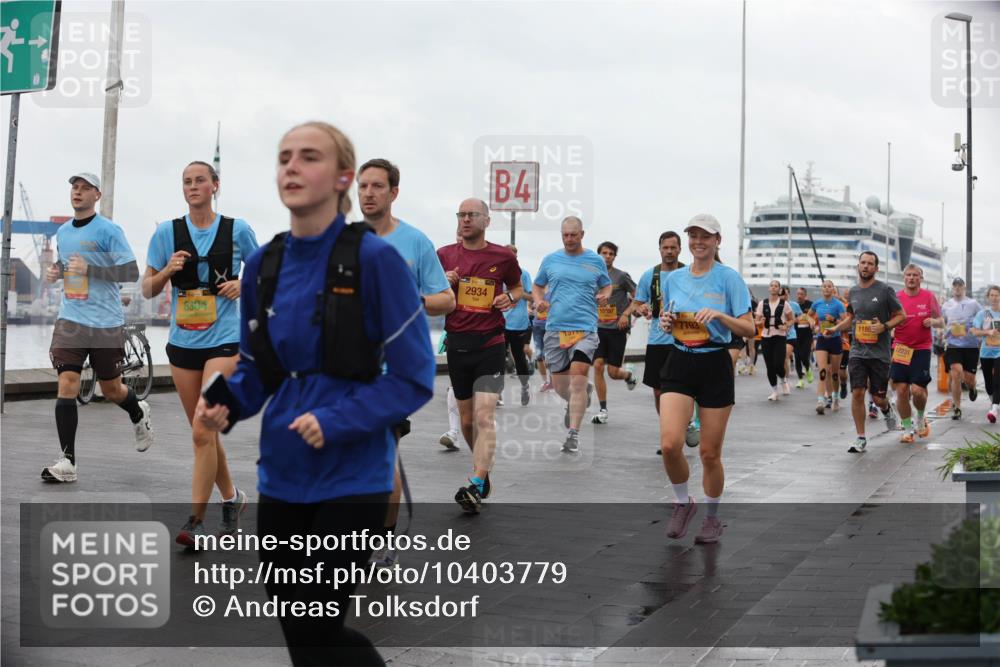 13.09.2026 - Kiel Lauf Andreas Tolksdorf http://msf.ph/oto/10403779 13.09.2026 11:04:06 Kiellinie 2934, 630, 4, 10387, 7793, 118, 12231 meine-sportfotos.de