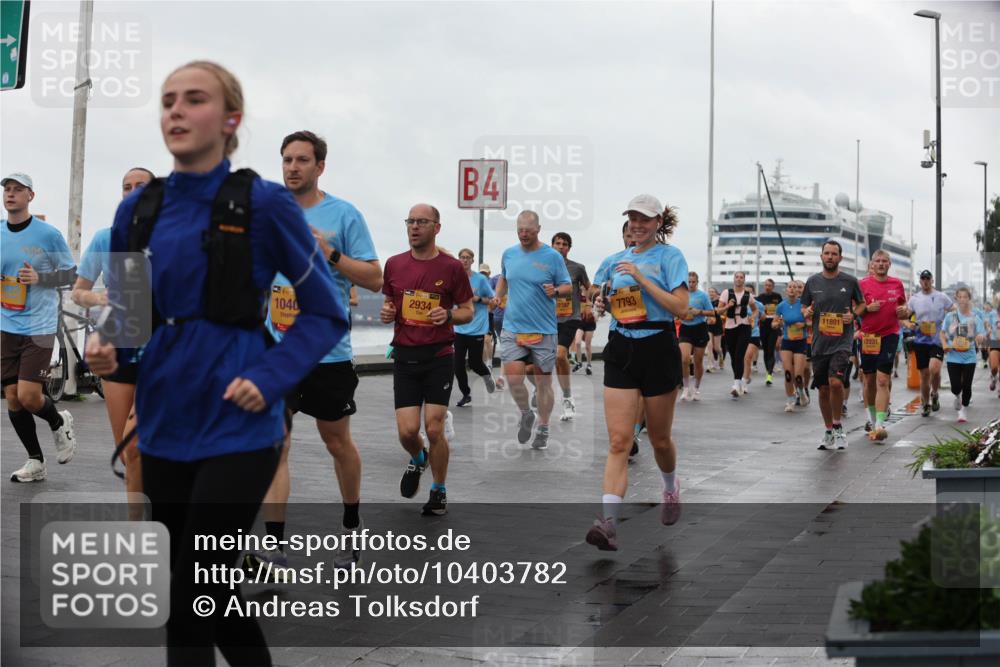 13.09.2026 - Kiel Lauf Andreas Tolksdorf http://msf.ph/oto/10403782 13.09.2026 11:04:06 Kiellinie  meine-sportfotos.de