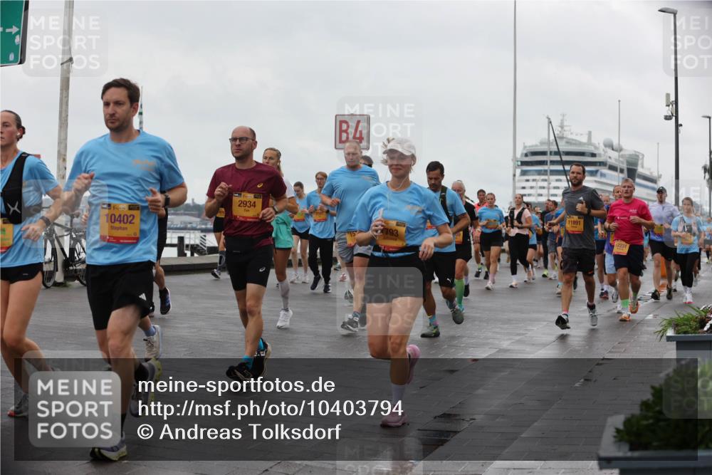 13.09.2026 - Kiel Lauf Andreas Tolksdorf http://msf.ph/oto/10403794 13.09.2026 11:04:06 Kiellinie 1, 39, 10402, 2934, 4, 15, 793, 11891, 12231 meine-sportfotos.de