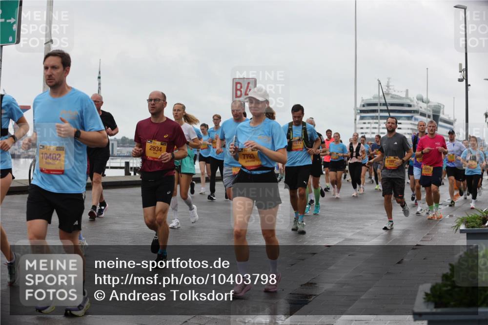 13.09.2026 - Kiel Lauf Andreas Tolksdorf http://msf.ph/oto/10403798 13.09.2026 11:04:06 Kiellinie 39, 10402, 2934, 7793, 1072, 1189, 12231 meine-sportfotos.de