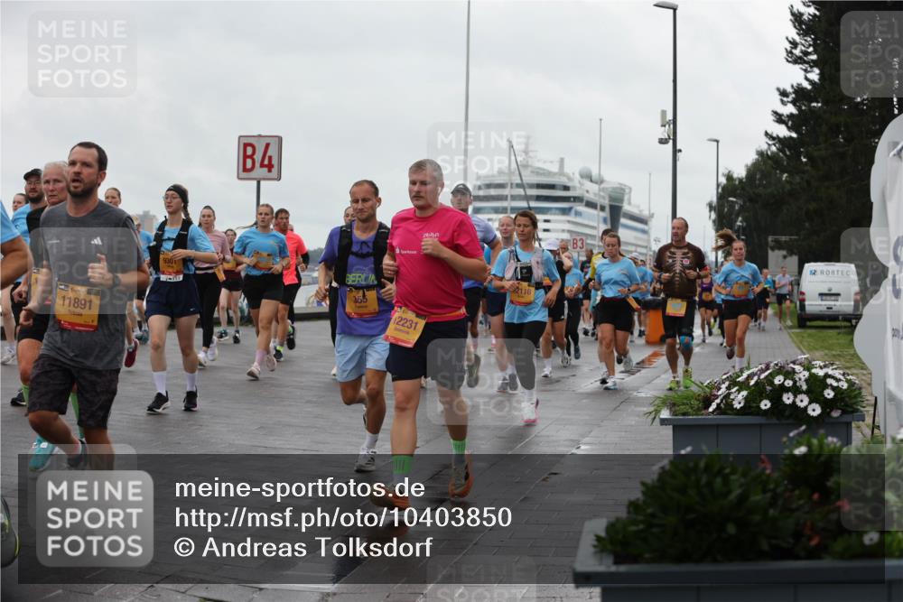 13.09.2026 - Kiel Lauf Andreas Tolksdorf http://msf.ph/oto/10403850 13.09.2026 11:04:09 Kiellinie 11, 38, 11891, 4, 930, 355, 12231, 2116, 3 meine-sportfotos.de