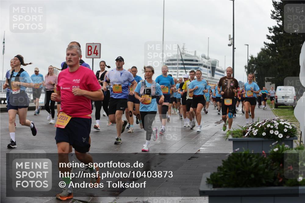 13.09.2026 - Kiel Lauf Andreas Tolksdorf http://msf.ph/oto/10403873 13.09.2026 11:04:10 Kiellinie 2231, 4, 768, 12116 meine-sportfotos.de