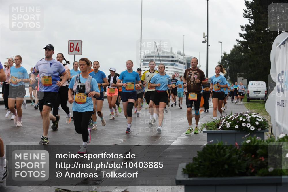 13.09.2026 - Kiel Lauf Andreas Tolksdorf http://msf.ph/oto/10403885 13.09.2026 11:04:11 Kiellinie 4, 35, 768, 10649, 38, 12116, 3 meine-sportfotos.de