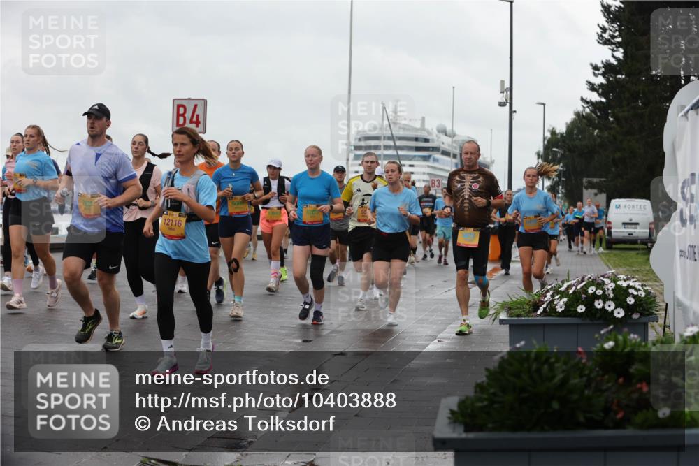 13.09.2026 - Kiel Lauf Andreas Tolksdorf http://msf.ph/oto/10403888 13.09.2026 11:04:11 Kiellinie 4, 768, 39, 12116, 6609, 10649, 8289, 3 meine-sportfotos.de