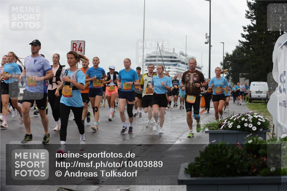 13.09.2026 - Kiel Lauf Andreas Tolksdorf http://msf.ph/oto/10403889 13.09.2026 11:04:11 Kiellinie 4, 768, 39, 12116, 6609, 10649, 3 meine-sportfotos.de