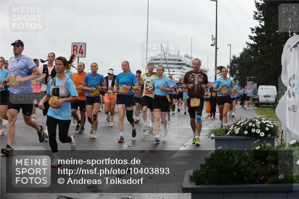 13.09.2026 - Kiel Lauf Andreas Tolksdorf http://msf.ph/oto/10403893 13.09.2026 11:04:11 Kiellinie 121, 4, 9032, 1064 meine-sportfotos.de