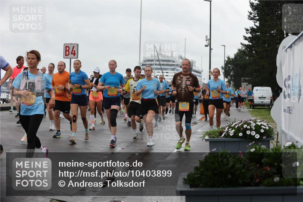 13.09.2026 - Kiel Lauf Andreas Tolksdorf http://msf.ph/oto/10403899 13.09.2026 11:04:12 Kiellinie 116, 4, 90, 8289, 55 meine-sportfotos.de