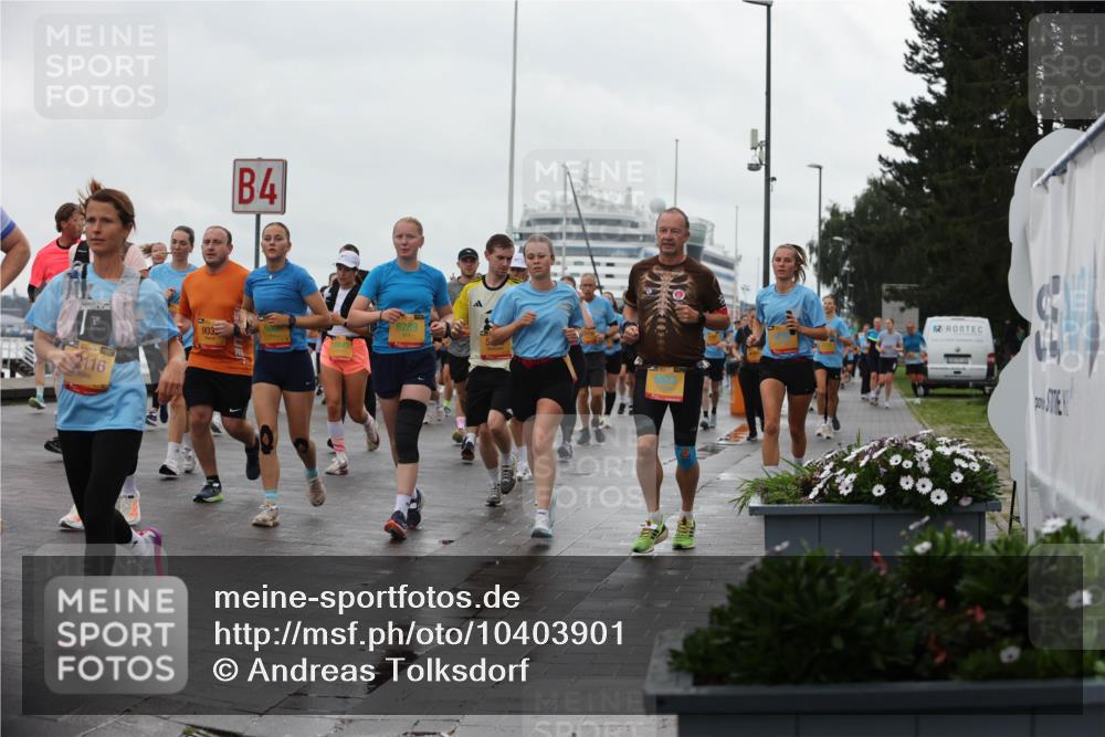 13.09.2026 - Kiel Lauf Andreas Tolksdorf http://msf.ph/oto/10403901 13.09.2026 11:04:12 Kiellinie 38, 116, 903, 4, 8289 meine-sportfotos.de