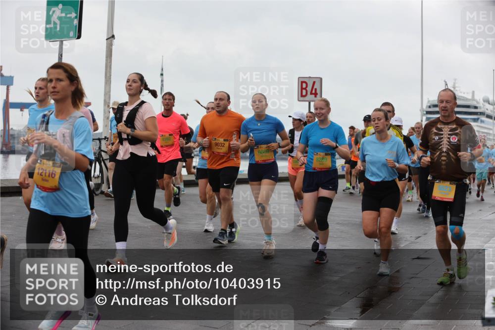 13.09.2026 - Kiel Lauf Andreas Tolksdorf http://msf.ph/oto/10403915 13.09.2026 11:04:12 Kiellinie 3, 12116, 8392, 9032, 6609, 4, 8289, 389, 5623, 140 meine-sportfotos.de