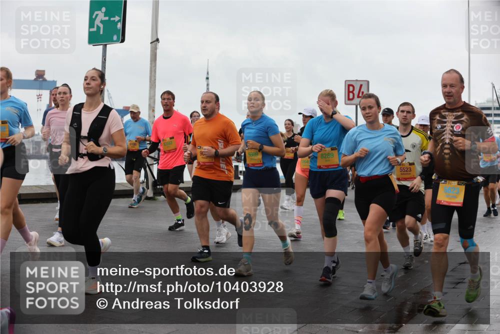 13.09.2026 - Kiel Lauf Andreas Tolksdorf http://msf.ph/oto/10403928 13.09.2026 11:04:13 Kiellinie 3, 6106, 8392, 96, 6609, 588, 10649, 8289, 5523, 5623 meine-sportfotos.de