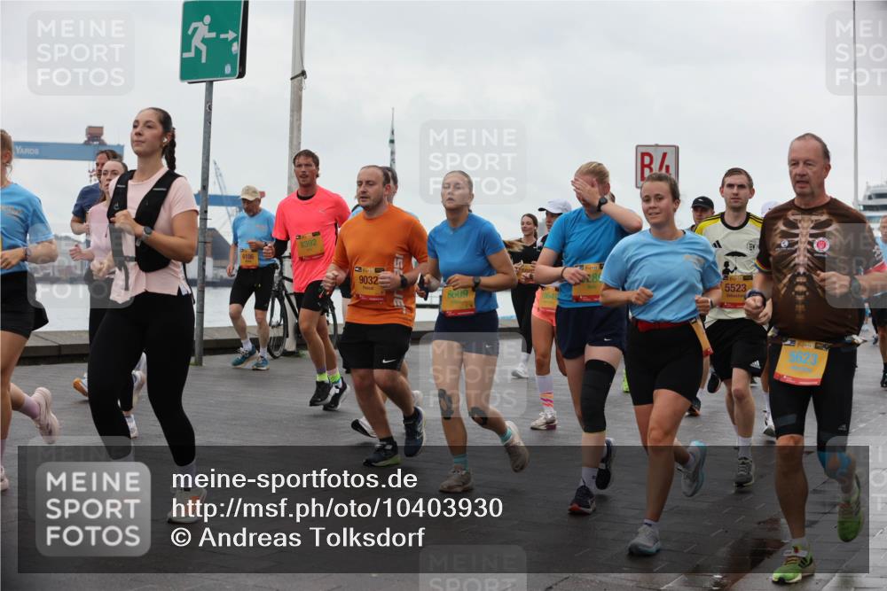 13.09.2026 - Kiel Lauf Andreas Tolksdorf http://msf.ph/oto/10403930 13.09.2026 11:04:13 Kiellinie 6106, 8392, 39, 9032, 6609, 10649, 39, 38, 5523, 38, 5623 meine-sportfotos.de