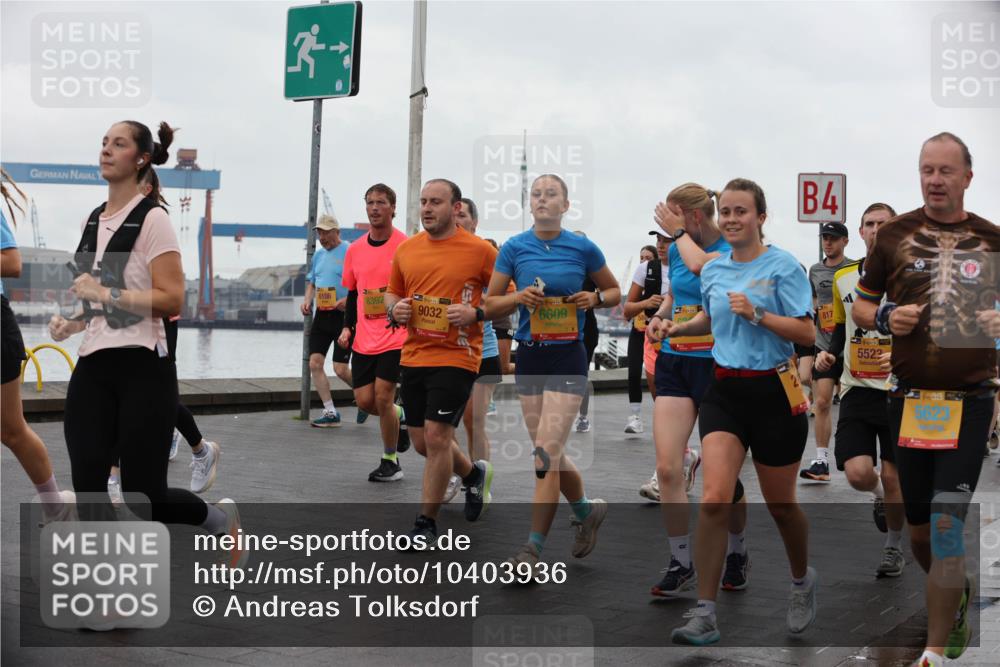 13.09.2026 - Kiel Lauf Andreas Tolksdorf http://msf.ph/oto/10403936 13.09.2026 11:04:13 Kiellinie 38, 6106, 8392, 38, 9032, 6609, 4, 817, 5522, 39, 5623 meine-sportfotos.de
