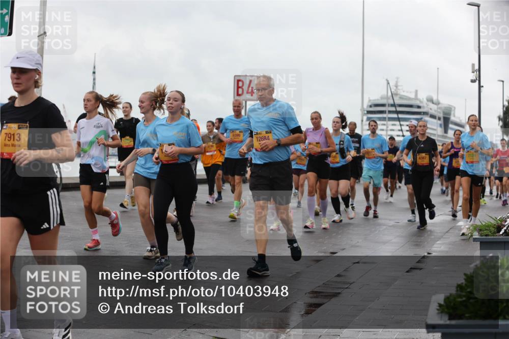 13.09.2026 - Kiel Lauf Andreas Tolksdorf http://msf.ph/oto/10403948 13.09.2026 11:04:16 Kiellinie 3, 39, 4, 7913, 4, 3190, 8399, 12684, 2524, 481, 4387 meine-sportfotos.de