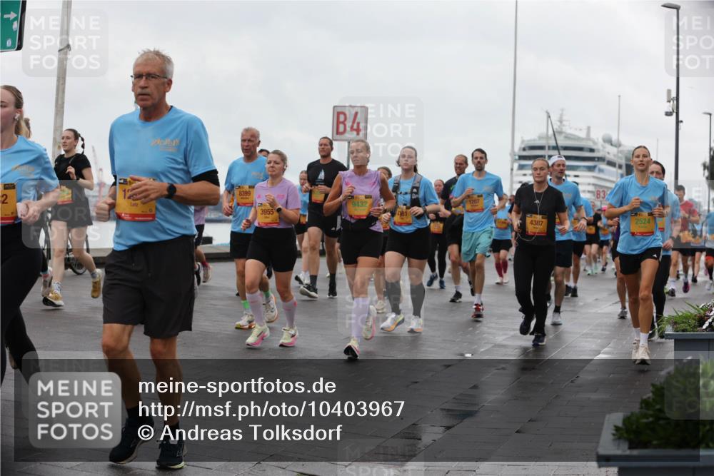 13.09.2026 - Kiel Lauf Andreas Tolksdorf http://msf.ph/oto/10403967 13.09.2026 11:04:17 Kiellinie 2, 4, 8399, 3955, 1, 39, 9432, 4181, 1207, 4387, 3, 2524 meine-sportfotos.de