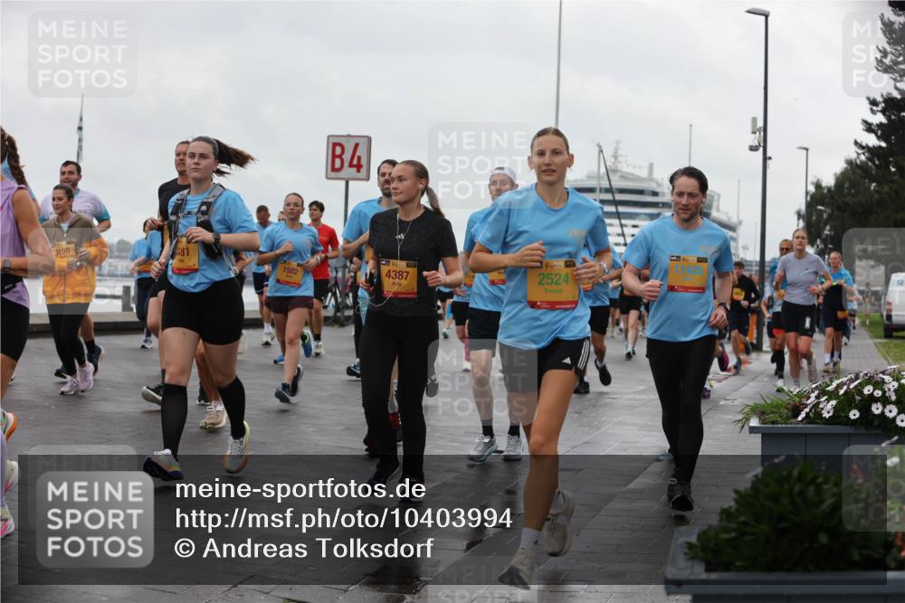 13.09.2026 - Kiel Lauf Andreas Tolksdorf http://msf.ph/oto/10403994 13.09.2026 11:04:19 Kiellinie 3190, 181, 4, 4387, 4, 38, 2524, 1502, 4, 39, 11435, 12 meine-sportfotos.de