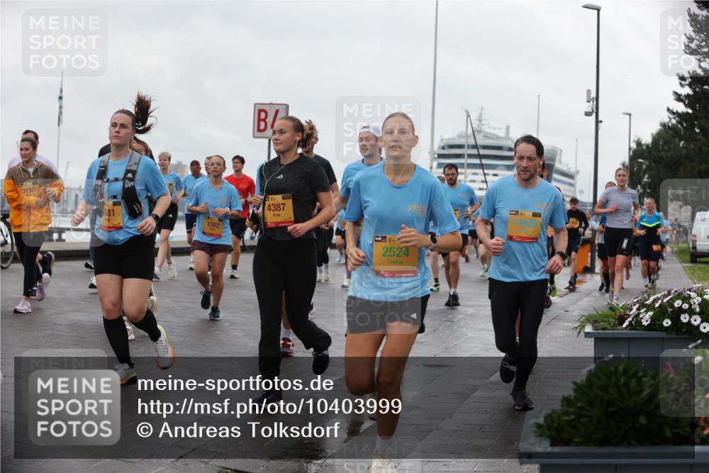 13.09.2026 - Kiel Lauf Andreas Tolksdorf http://msf.ph/oto/10403999 13.09.2026 11:04:19 Kiellinie 3190, 181, 1502, 39, 4387, 2524, 39, 11435, 12 meine-sportfotos.de