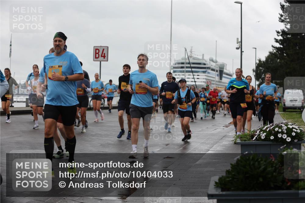 13.09.2026 - Kiel Lauf Andreas Tolksdorf http://msf.ph/oto/10404033 13.09.2026 11:04:24 Kiellinie 9397, 4, 5808, 655, 7529, 12322 meine-sportfotos.de