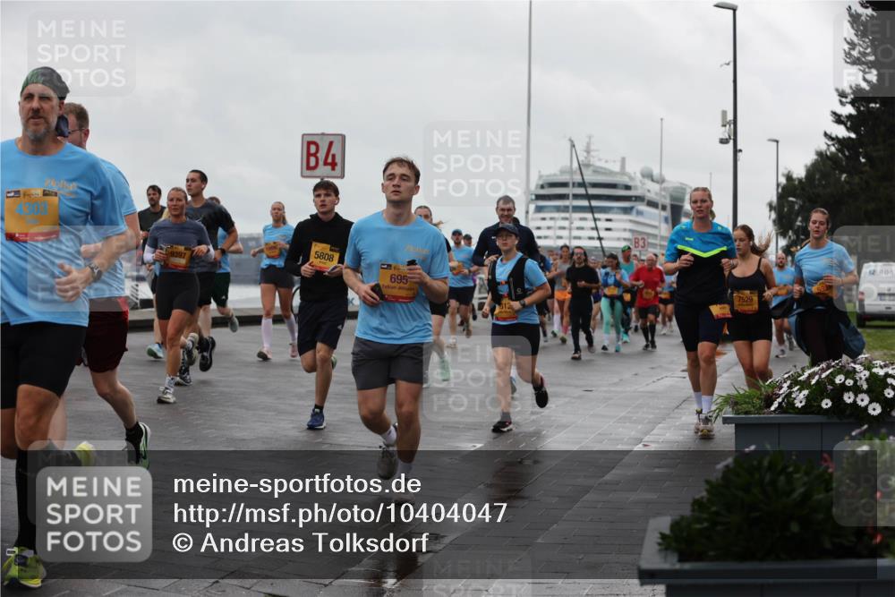13.09.2026 - Kiel Lauf Andreas Tolksdorf http://msf.ph/oto/10404047 13.09.2026 11:04:25 Kiellinie 38, 4303, 9397, 4, 5808, 39, 695, 313, 3, 7529 meine-sportfotos.de