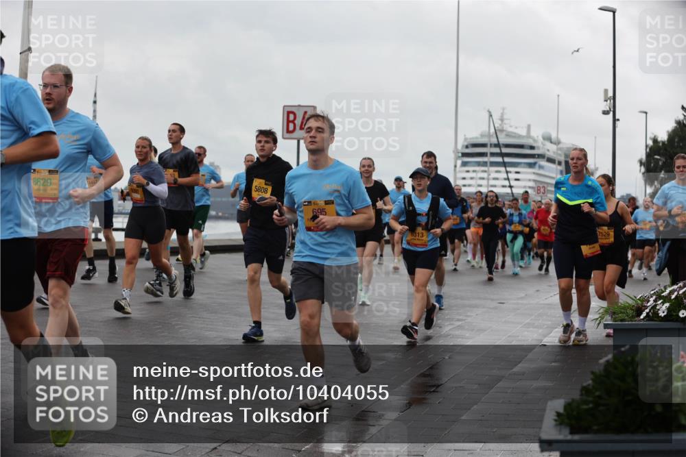 13.09.2026 - Kiel Lauf Andreas Tolksdorf http://msf.ph/oto/10404055 13.09.2026 11:04:25 Kiellinie 39, 8629, 5808, 38, 695, 6313, 3, 7529 meine-sportfotos.de