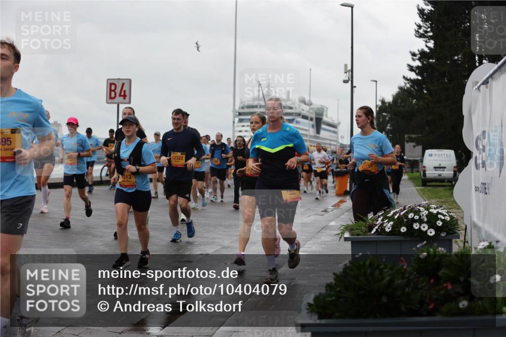 13.09.2026 - Kiel Lauf Andreas Tolksdorf http://msf.ph/oto/10404079 13.09.2026 11:04:26 Kiellinie 38, 95, 4, 7, 313, 12322 meine-sportfotos.de