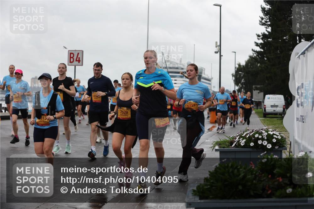 13.09.2026 - Kiel Lauf Andreas Tolksdorf http://msf.ph/oto/10404095 13.09.2026 11:04:26 Kiellinie 2801, 313, 4, 7529 meine-sportfotos.de