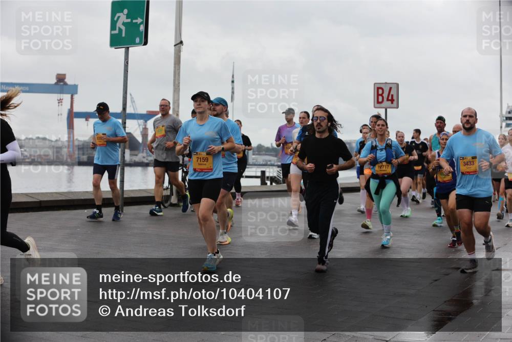 13.09.2026 - Kiel Lauf Andreas Tolksdorf http://msf.ph/oto/10404107 13.09.2026 11:04:31 Kiellinie 3, 3, 835, 7159, 4, 12717, 3433 meine-sportfotos.de