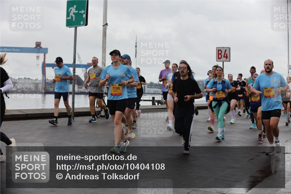 13.09.2026 - Kiel Lauf Andreas Tolksdorf http://msf.ph/oto/10404108 13.09.2026 11:04:31 Kiellinie 4, 38, 7159, 12717, 3433 meine-sportfotos.de