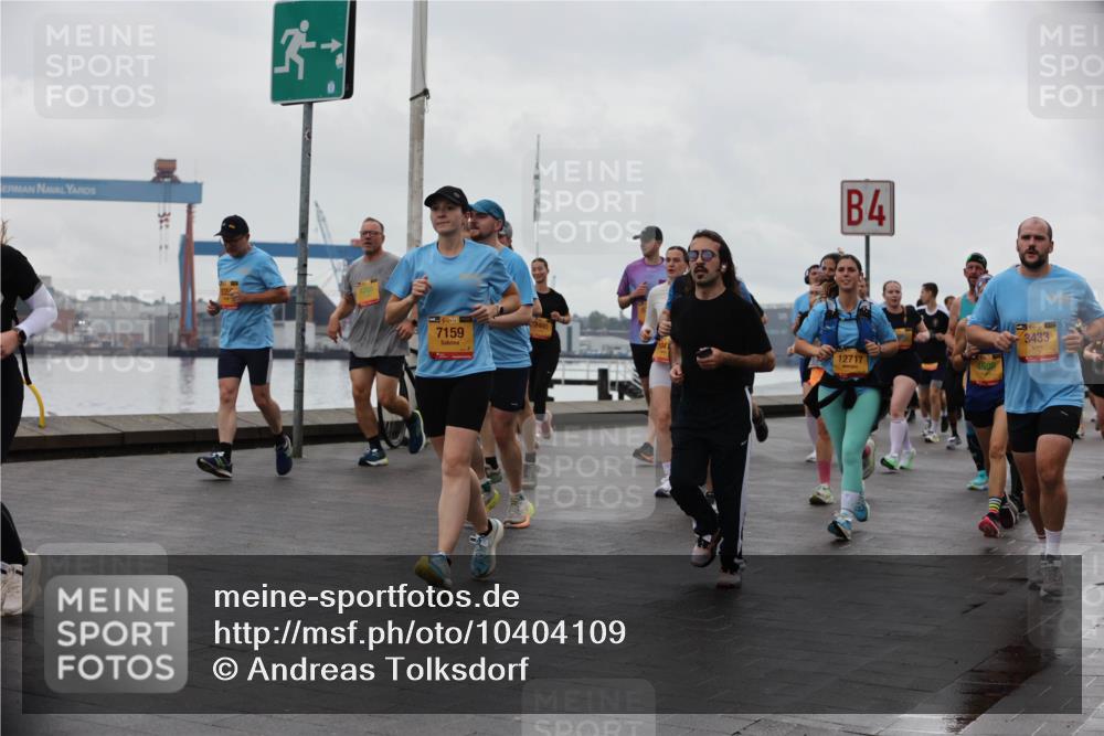 13.09.2026 - Kiel Lauf Andreas Tolksdorf http://msf.ph/oto/10404109 13.09.2026 11:04:31 Kiellinie 4, 7159, 12717, 3433 meine-sportfotos.de