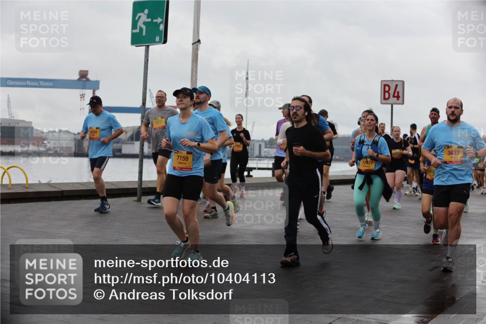 13.09.2026 - Kiel Lauf Andreas Tolksdorf http://msf.ph/oto/10404113 13.09.2026 11:04:31 Kiellinie 8350, 5, 39, 7159, 12717, 4, 35, 3433 meine-sportfotos.de