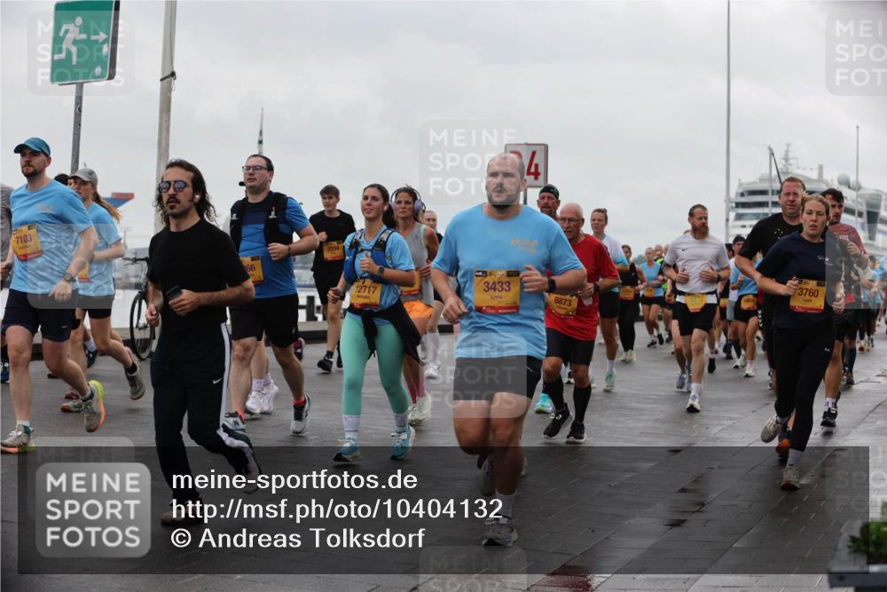 13.09.2026 - Kiel Lauf Andreas Tolksdorf http://msf.ph/oto/10404132 13.09.2026 11:04:32 Kiellinie 7103, 3, 66, 2034, 12717, 35, 3433, 517, 8873, 39, 3760 meine-sportfotos.de