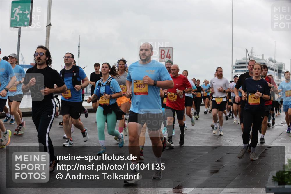 13.09.2026 - Kiel Lauf Andreas Tolksdorf http://msf.ph/oto/10404135 13.09.2026 11:04:32 Kiellinie 0866, 127, 293, 14, 39, 3433, 4, 8873, 3760 meine-sportfotos.de