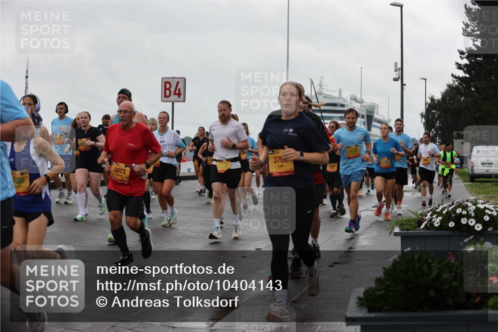 13.09.2026 - Kiel Lauf Andreas Tolksdorf http://msf.ph/oto/10404143 13.09.2026 11:04:33 Kiellinie 8873, 376 meine-sportfotos.de
