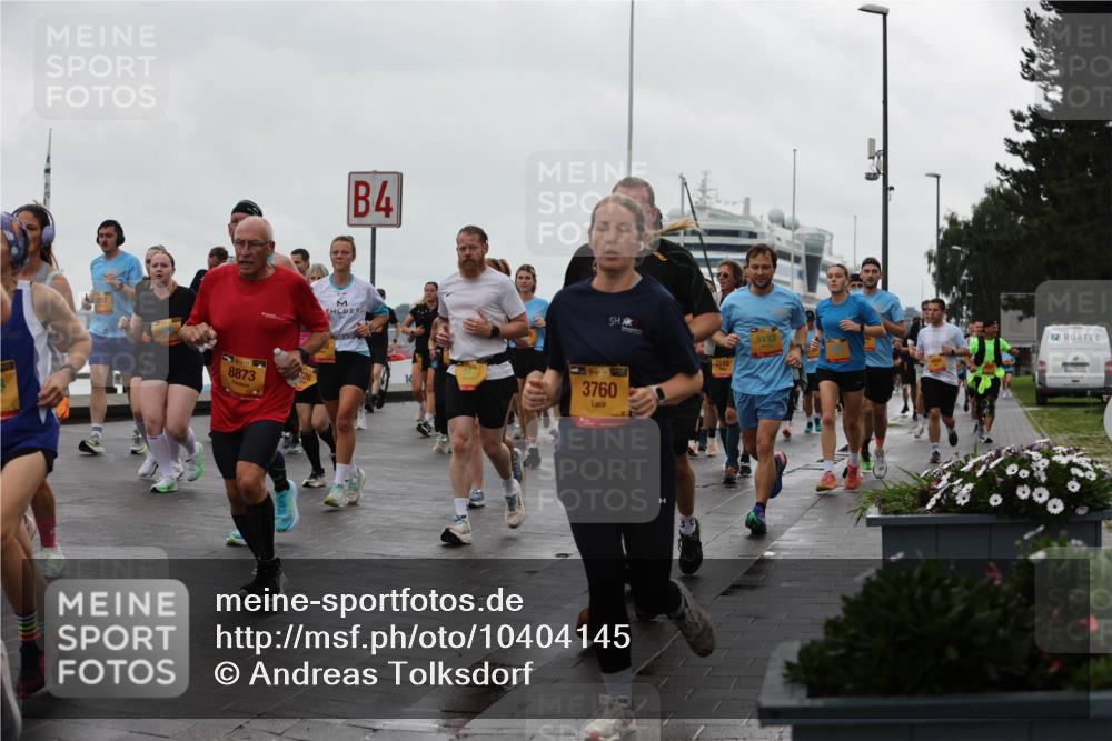 13.09.2026 - Kiel Lauf Andreas Tolksdorf http://msf.ph/oto/10404145 13.09.2026 11:04:33 Kiellinie 39, 8873, 26, 4, 3760, 5133, 7115 meine-sportfotos.de
