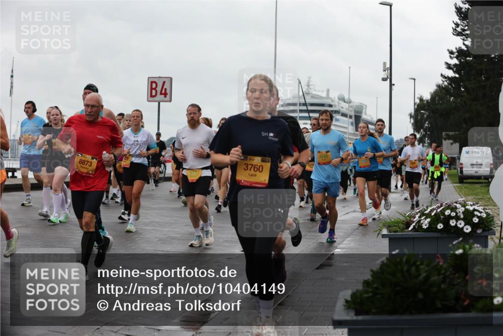 13.09.2026 - Kiel Lauf Andreas Tolksdorf http://msf.ph/oto/10404149 13.09.2026 11:04:33 Kiellinie 8873, 4, 517, 39, 3760, 7115, 5133 meine-sportfotos.de