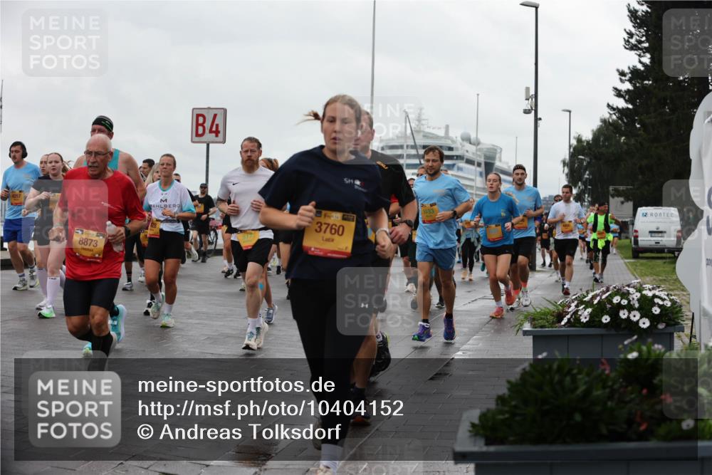 13.09.2026 - Kiel Lauf Andreas Tolksdorf http://msf.ph/oto/10404152 13.09.2026 11:04:33 Kiellinie 39, 8873, 4, 4, 39, 3760, 5133 meine-sportfotos.de