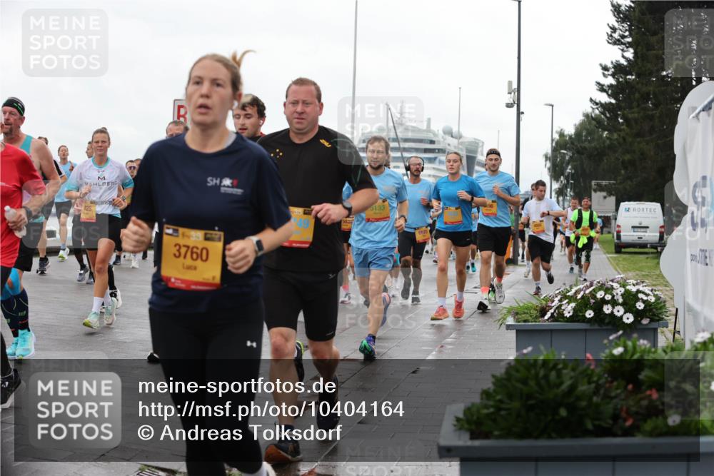 13.09.2026 - Kiel Lauf Andreas Tolksdorf http://msf.ph/oto/10404164 13.09.2026 11:04:34 Kiellinie 428, 3760, 39, 5133, 6975 meine-sportfotos.de
