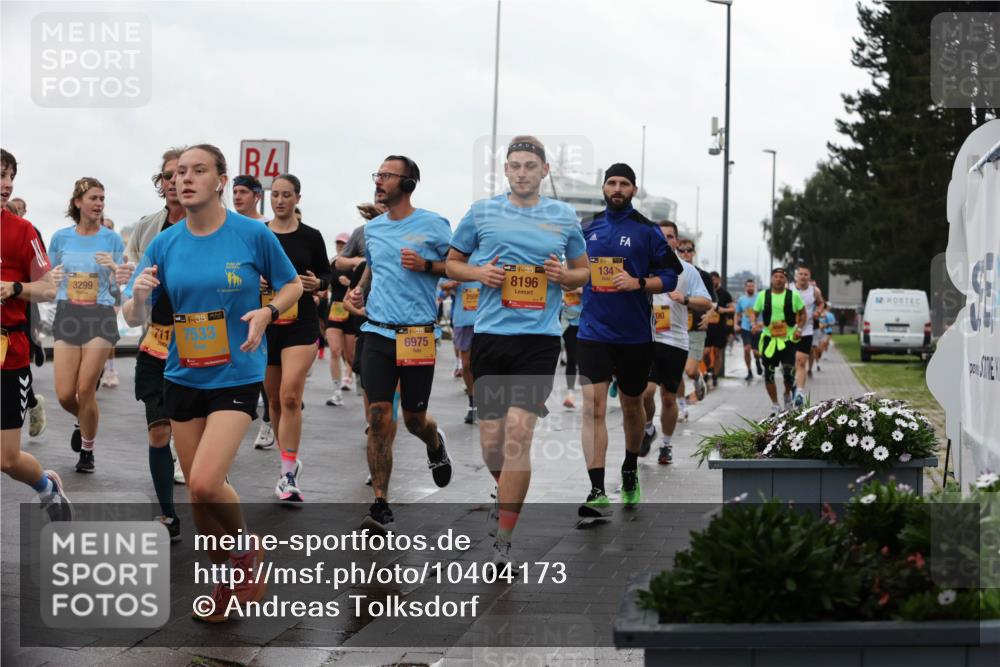13.09.2026 - Kiel Lauf Andreas Tolksdorf http://msf.ph/oto/10404173 13.09.2026 11:04:36 Kiellinie 3299, 4, 38, 711, 7533, 6975, 250, 139, 8196, 134 meine-sportfotos.de