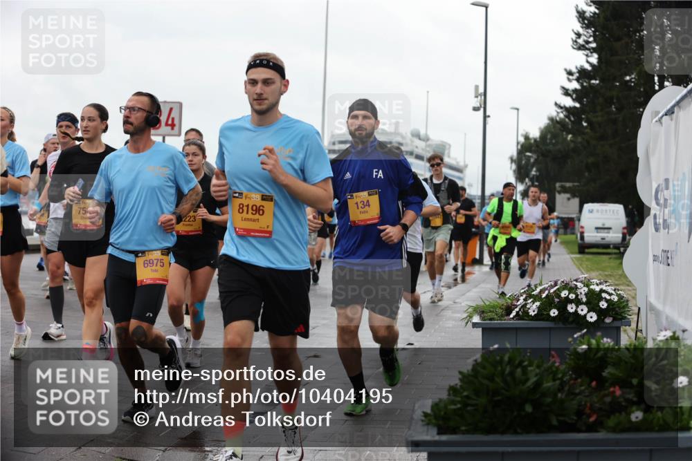 13.09.2026 - Kiel Lauf Andreas Tolksdorf http://msf.ph/oto/10404195 13.09.2026 11:04:37 Kiellinie 3, 75, 4, 223, 38, 8196, 134, 38, 6975 meine-sportfotos.de