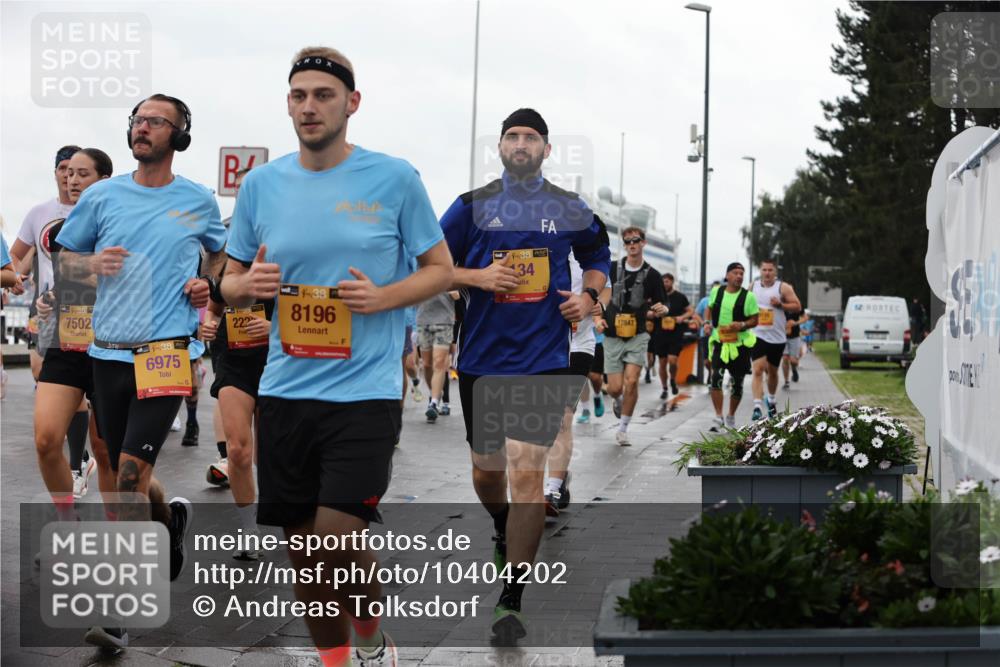 13.09.2026 - Kiel Lauf Andreas Tolksdorf http://msf.ph/oto/10404202 13.09.2026 11:04:38 Kiellinie 39, 8196, 34, 222, 38, 39, 7502, 6975, 12847 meine-sportfotos.de