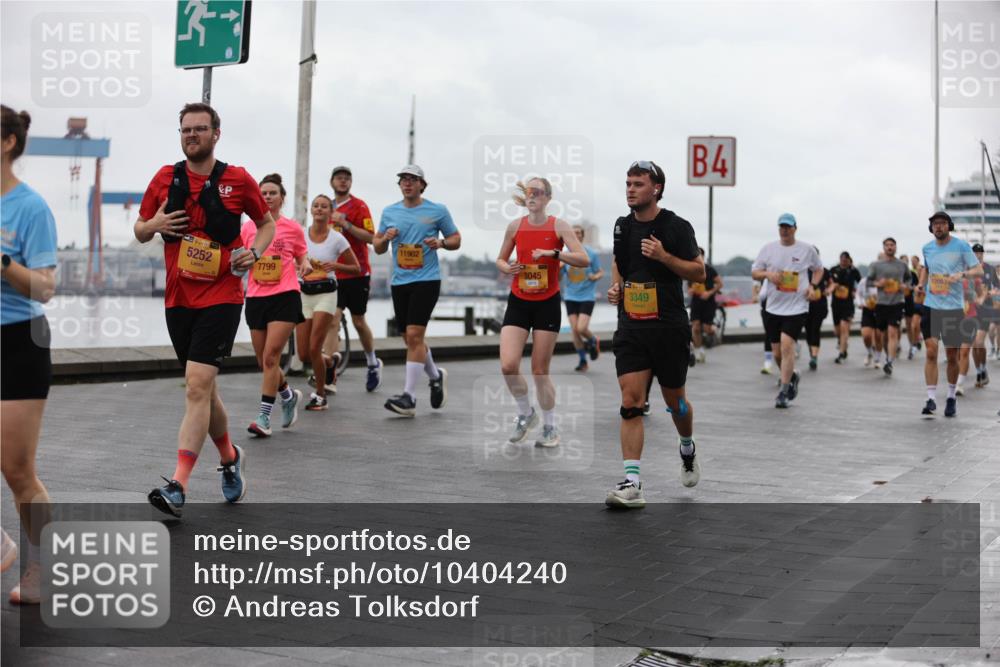 13.09.2026 - Kiel Lauf Andreas Tolksdorf http://msf.ph/oto/10404240 13.09.2026 11:04:58 Kiellinie 5252, 7799, 11902, 3045, 3349, 4, 12083 meine-sportfotos.de