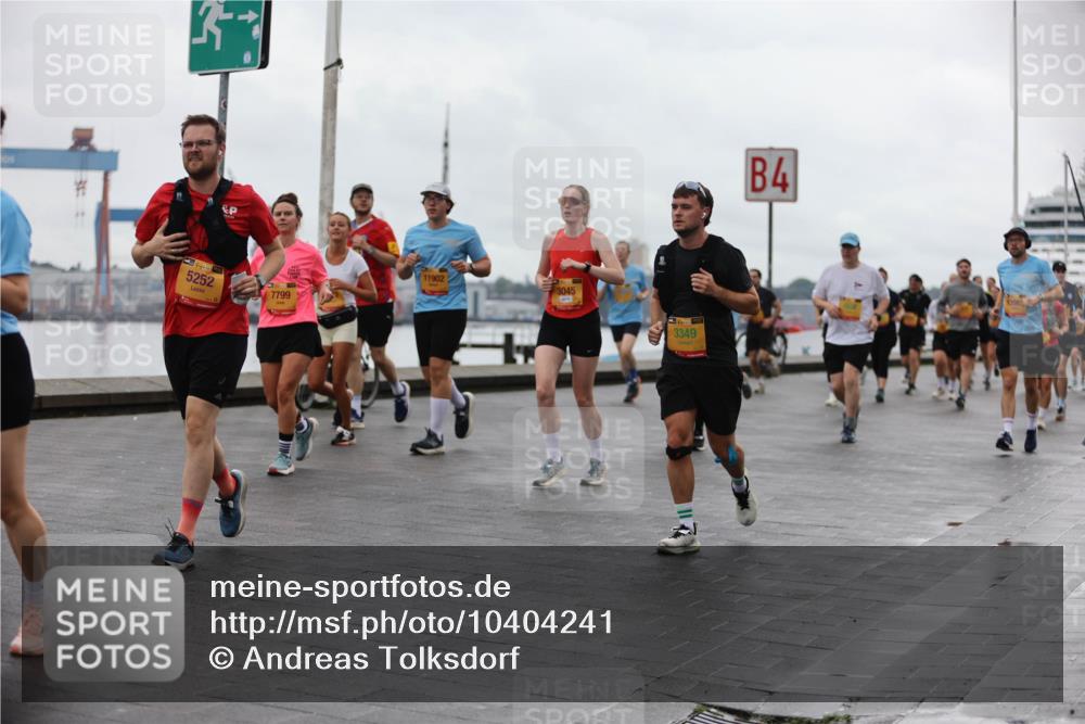 13.09.2026 - Kiel Lauf Andreas Tolksdorf http://msf.ph/oto/10404241 13.09.2026 11:04:58 Kiellinie 5252, 7799, 11902, 3045, 3349, 4, 12083 meine-sportfotos.de