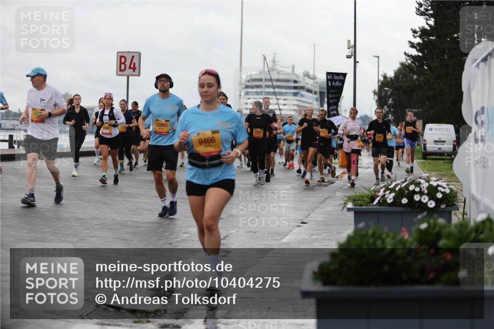 13.09.2026 - Kiel Lauf Andreas Tolksdorf http://msf.ph/oto/10404275 13.09.2026 11:05:00 Kiellinie 4, 12083, 9751, 9466, 45 meine-sportfotos.de