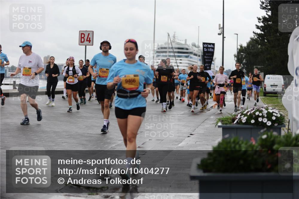 13.09.2026 - Kiel Lauf Andreas Tolksdorf http://msf.ph/oto/10404277 13.09.2026 11:05:00 Kiellinie 4838, 9751, 4, 12083, 5304, 9466, 1747 meine-sportfotos.de