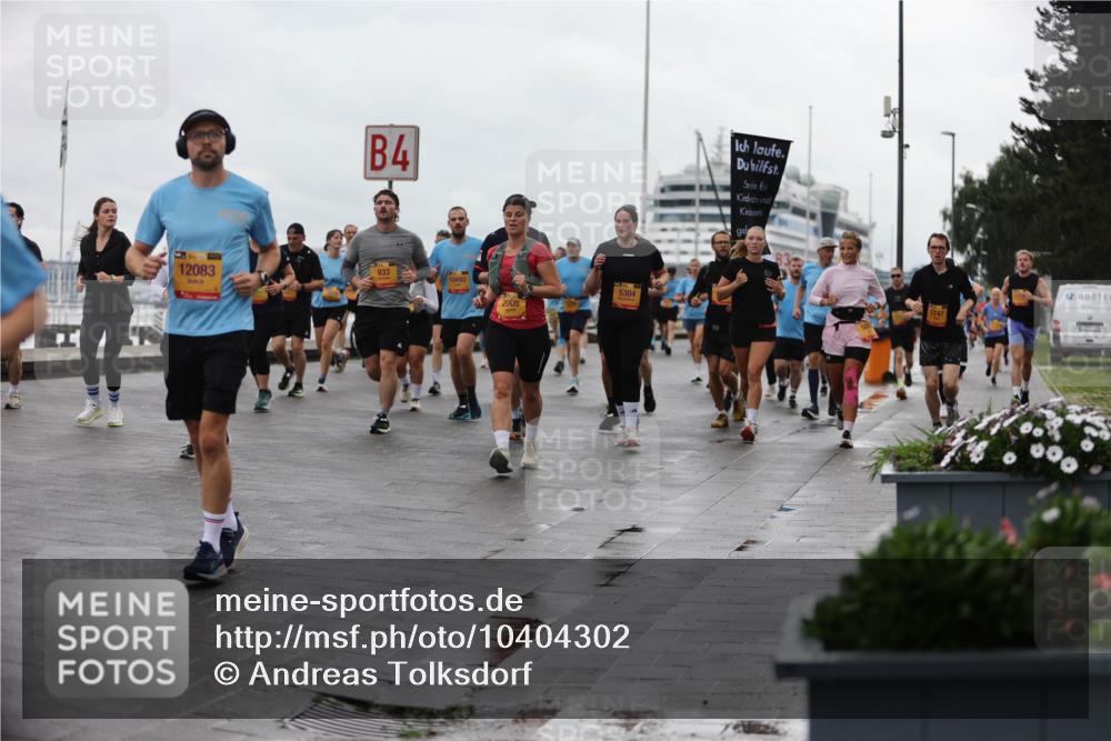 13.09.2026 - Kiel Lauf Andreas Tolksdorf http://msf.ph/oto/10404302 13.09.2026 11:05:02 Kiellinie 12083, 4, 933, 10493, 2006, 5304, 1747 meine-sportfotos.de