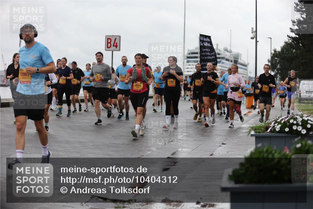 13.09.2026 - Kiel Lauf Andreas Tolksdorf http://msf.ph/oto/10404312 13.09.2026 11:05:02 Kiellinie 4, 12083, 10493, 2006, 5304, 12, 1747 meine-sportfotos.de