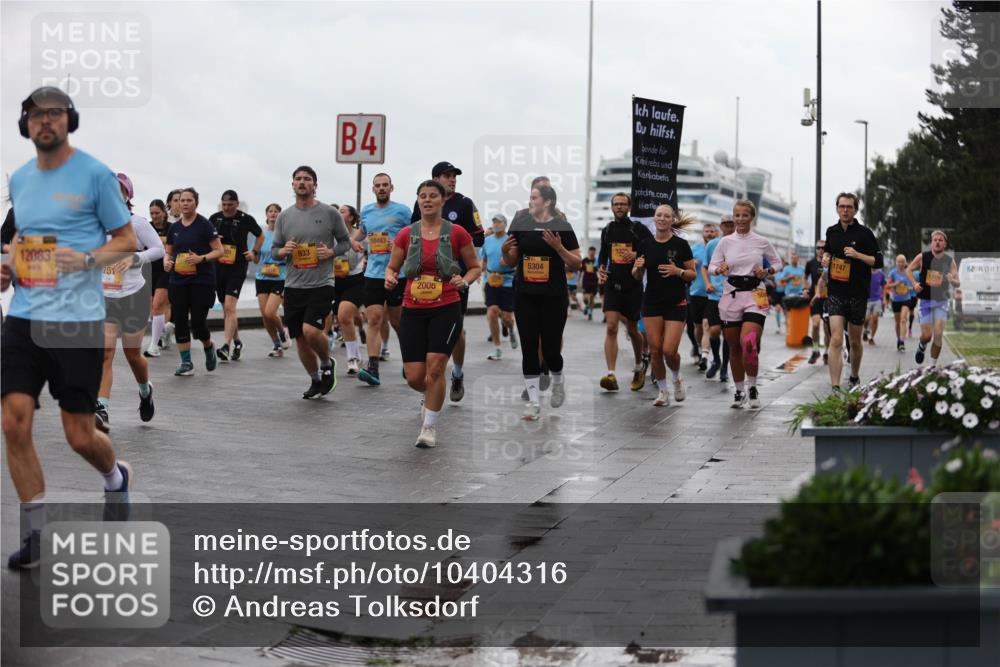 13.09.2026 - Kiel Lauf Andreas Tolksdorf http://msf.ph/oto/10404316 13.09.2026 11:05:02 Kiellinie 12083, 4, 10493, 2006, 5304, 1747 meine-sportfotos.de