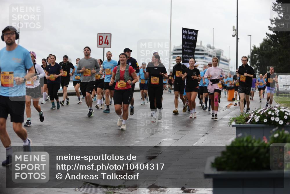13.09.2026 - Kiel Lauf Andreas Tolksdorf http://msf.ph/oto/10404317 13.09.2026 11:05:02 Kiellinie 4, 10493, 12083, 751, 2006, 0, 5304, 1320, 1747 meine-sportfotos.de