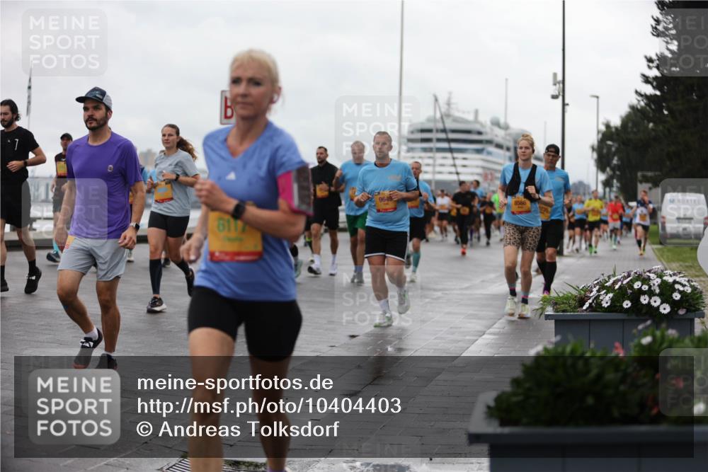 13.09.2026 - Kiel Lauf Andreas Tolksdorf http://msf.ph/oto/10404403 13.09.2026 11:05:13 Kiellinie 6117, 8586 meine-sportfotos.de