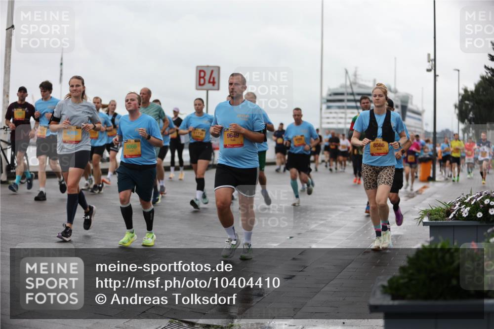 13.09.2026 - Kiel Lauf Andreas Tolksdorf http://msf.ph/oto/10404410 13.09.2026 11:05:14 Kiellinie 9066, 4, 11738, 9649, 8586 meine-sportfotos.de
